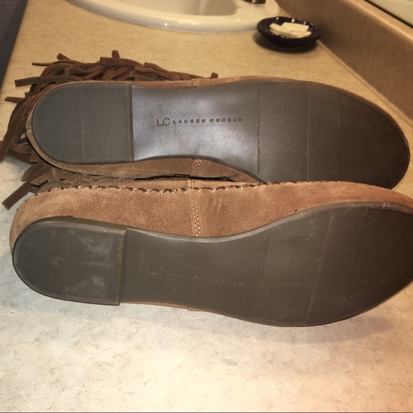 Lauren Conrad Suede Fringe Boots size 10 - Picture 3 of 3